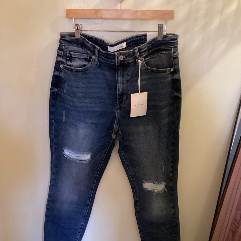 KanCan Women's Skinny Jeans - Dark Blue​